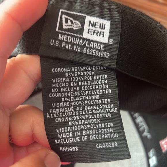 Buccaneers 2022 Draft Hat - Picture 4 of 4